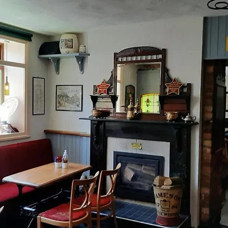 The 'Rafter'S Gastropub 3*