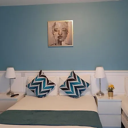 The 'Rafter'S Gastropub Πανσιόν Κίλκενι